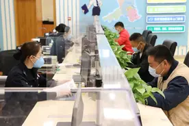 明起，全市公安车管大厅窗口服务实行先预约后办理！图片