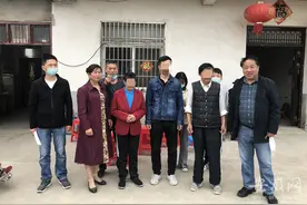 肥东一女子离家出走无音讯 27年后被送返乡见亲人图片