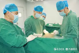 男性也有“大胸”烦恼？德州二院微创腔镜+吸脂术解忧愁图片