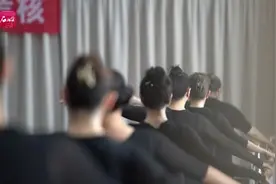 文化视点丨新疆舞者大练兵 全国“大咖”来坐镇图片