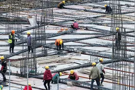 “消失”的超龄农民工：没了工地活，如何保障他们的就业与生计？图片