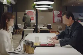 《余生》揭示中国式父女相处现状，给很多家庭提个醒：有些爱，其实是伤害图片