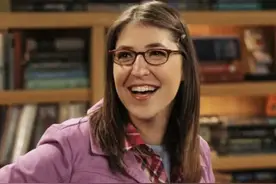 因为长得太美，牛津数学系女孩被喷“学媛”！科研女性为何深陷颜值凝视？图片