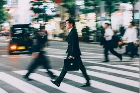 在中国，真正达到月收入1万以上的人有多少？图片