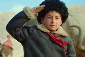 永恒时光中的神性和理性——《花儿为什么这样红》观后图片