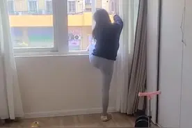 离婚6年，前妻来上海看孩子被封控在前夫家20多天：等疫情结束就复婚图片