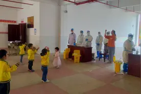 道县八小：您为我守护 我为您歌舞图片