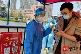 冲在抗疫第一线，南通崇川这位政协委员用实际行动诠释担当图片