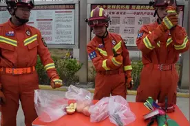 风筝线的杀伤力到底能有多大？放风筝务必注意安全！视频封面