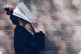 10本难读的书图片