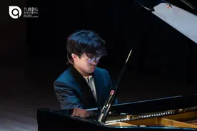 艺起前行·未来大师系列返场｜19:00直播预告：《刘玄钢琴独奏音乐会》图片