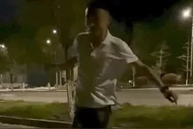 他意外失去一条腿，接下来的经历有点燃图片