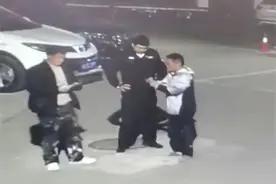 微信转账结工钱2000元，一个说转过了，一个说没收到……这事儿也给咱提了个醒图片