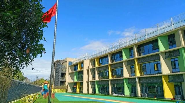 天府新区这些学校正在招聘
