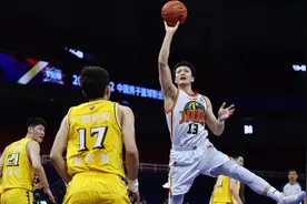 季后赛想证明吉林并不弱，姜宇星透露打出生涯最佳的小秘诀｜专访图片