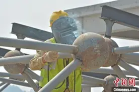 组图｜福建泉港：高铁项目施工忙图片