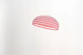 今天他们回家！神十三返回舱着陆现场图图片