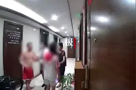 广西一名3孩母亲疑遭丈夫殴打遍身是血，警方：正在侦查图片
