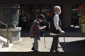 日本人口连续十一年下降，劳动力占比跌破60%图片