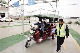 摩托车驾考都考什么？难不难？记者实地体验D驾驶证科二科三考试内容图片