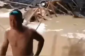 郑州一游泳馆顶棚坍塌砸入泳池已有9人送医，仍有人员被困图片