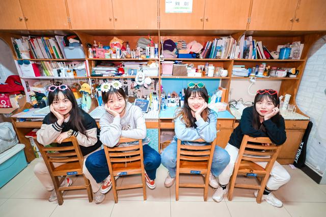 张雨分别考取河海大学,汕头大学,长沙理工大学;行健轩6栋b301宿舍,孙