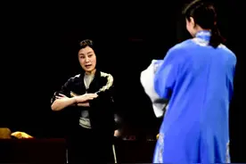 李林晓每重要演出必返校回炉 张火丁老师给予“心灵治愈”图片