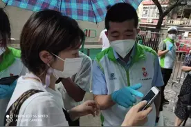 一线党旗飘 | 90后退役军人志愿者：抗击疫情，不讲困难，不提条件，不打折扣图片