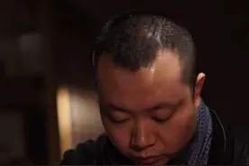 17岁作品惊艳亮相的少年，玩紫砂24年遇抖音电商：带动市场也带来知音图片