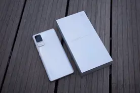 小米Civi 1S评测：最不小米的小米手机，寄托着小米对于线下的野心 | 钛极客图片