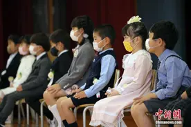 日本小学生的“择业观”：白领、公务员成向往职业图片