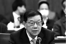 运用好读书活动这个载体图片