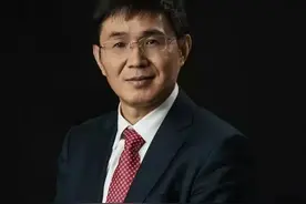 股价创新低，高瓴浮亏20亿 隆基股份澄清董事长持股异动图片
