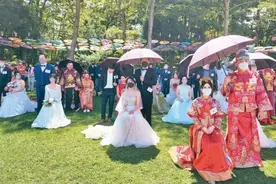 台湾苗栗桐花浪漫婚礼 36对新人喜结良缘图片