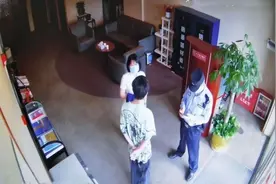 男子编造理由解冻银行卡，警银联手甄别识破其真相图片