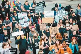 环球热点 | 三问美国警察暴力执法图片