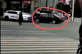 大连女子驾车撞伤母亲致其死亡，警方通报→图片