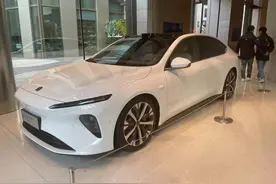 “上海造”汽车正排队下线，上海汽车产业正加速复工复产图片