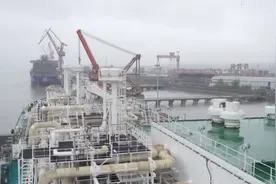 沪东中华长兴造船基地按下“复工键”图片