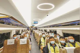 郑万高铁进行载荷试验运行图片