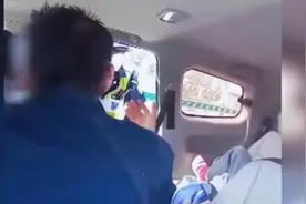 孕妇与丈夫吵架后肚子疼痛见红，丈夫：后悔，自扇耳光视频封面