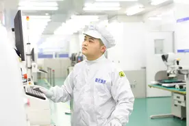 我们的新时代丨唐仁杰：“我想造颗星星，替我去太空看看”图片