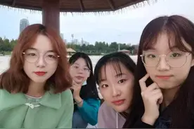 安庆师大：“学霸寝室”四名女生全部考研“上岸”图片