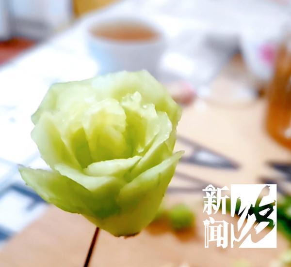 为了“仪式感”！男子翻墙逃出封控区，结果真是个难忘的生日……