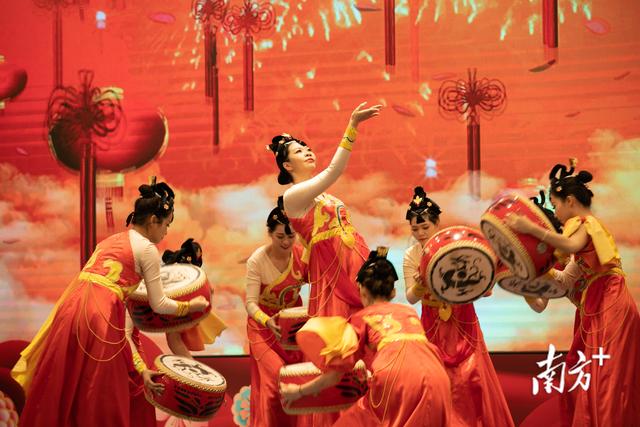 ����һ��̨ɽ�ٰ�ೡչ����������й��Ļ����˴�Ӫ�ȳ�������