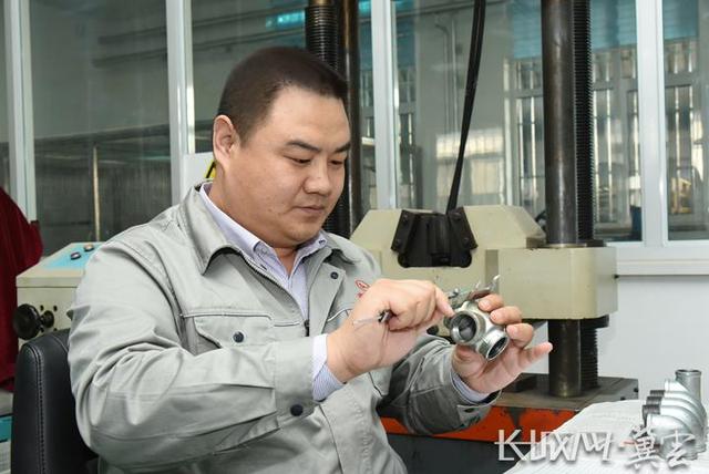 匠心筑梦·匠艺强国丨艾晨光：专研“玛钢”用“新”铸造