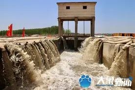 “龙吸水”昼夜不停！河南贾鲁河应急排水11天已超800万立方图片
