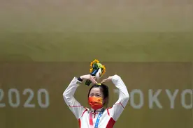 杨倩、全红婵等运动员获“中国青年五四奖章”图片