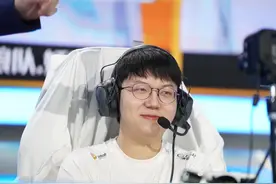 对话｜KPL常规赛MVP妖刀：妈妈卖烧烤养大我，我要报答图片