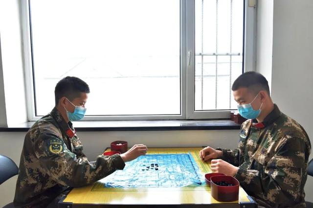 ���조��һ������Ӫ�Ļ�����ʷ׳�